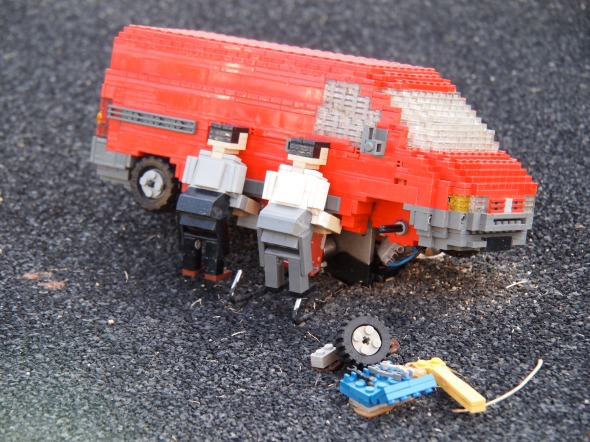 Even in Legoland there are car problems. 
